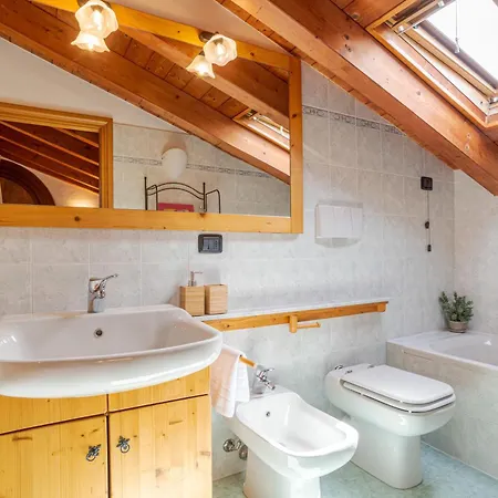 Pearl Of The Apartment, Bellagio, Breathtaking Views And Good Vibes Апартаменты